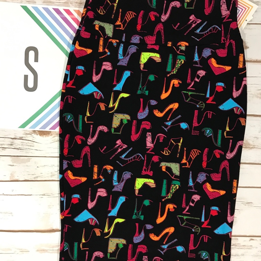 High heel pencil skirt